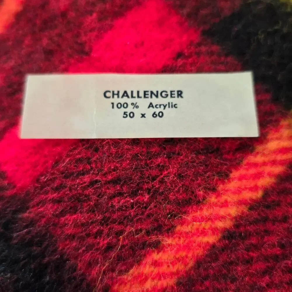 Vintage Faribo Woolen Mill Co Pack a Robe Red Black Plaid Stadium Blanket